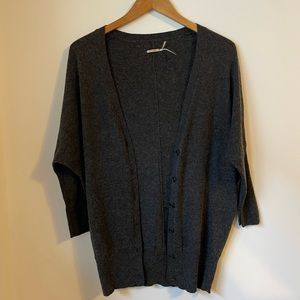 Max Studio Cardigan with 3/4 length dolman sleeve